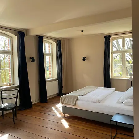 An Den Wiesen Am Finowkanal 3*