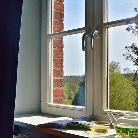 Гостевой дом An Den Wiesen Am Finowkanal 3*